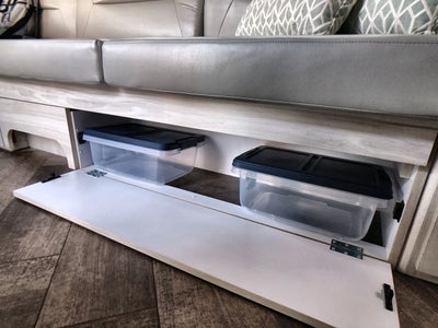 2024 Airstream 27FB Base