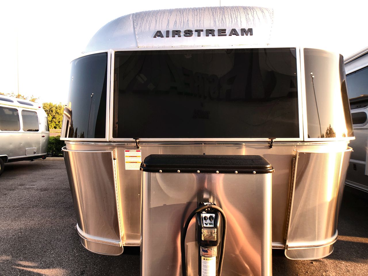 2024 Airstream 27FB Base