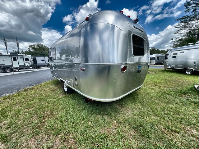 2025 Airstream 22FB Base