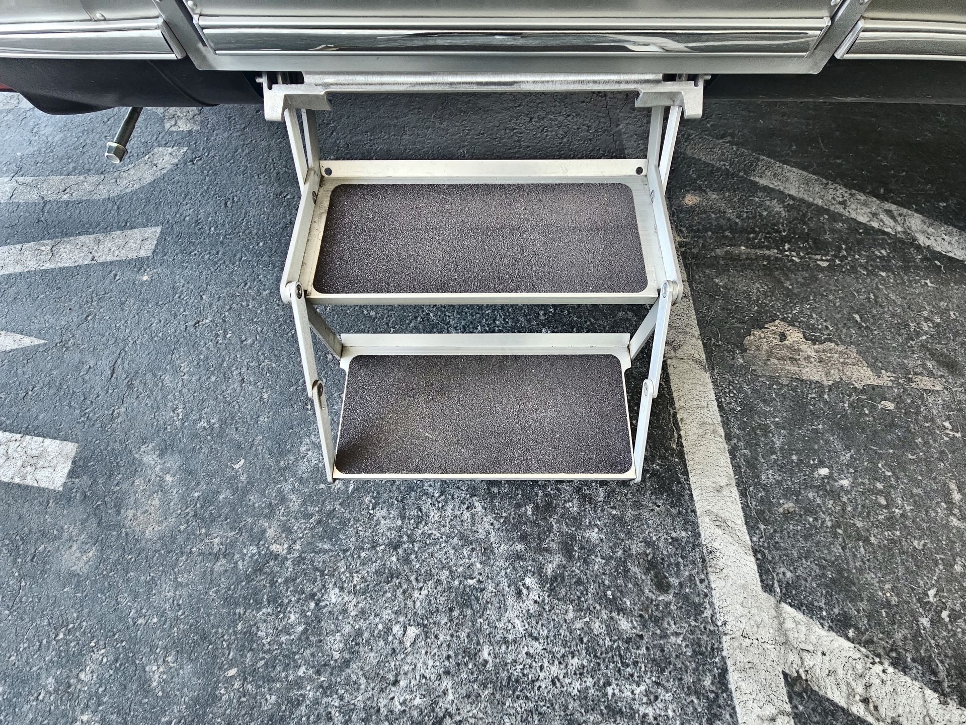 2025 Airstream 27FBQ Base