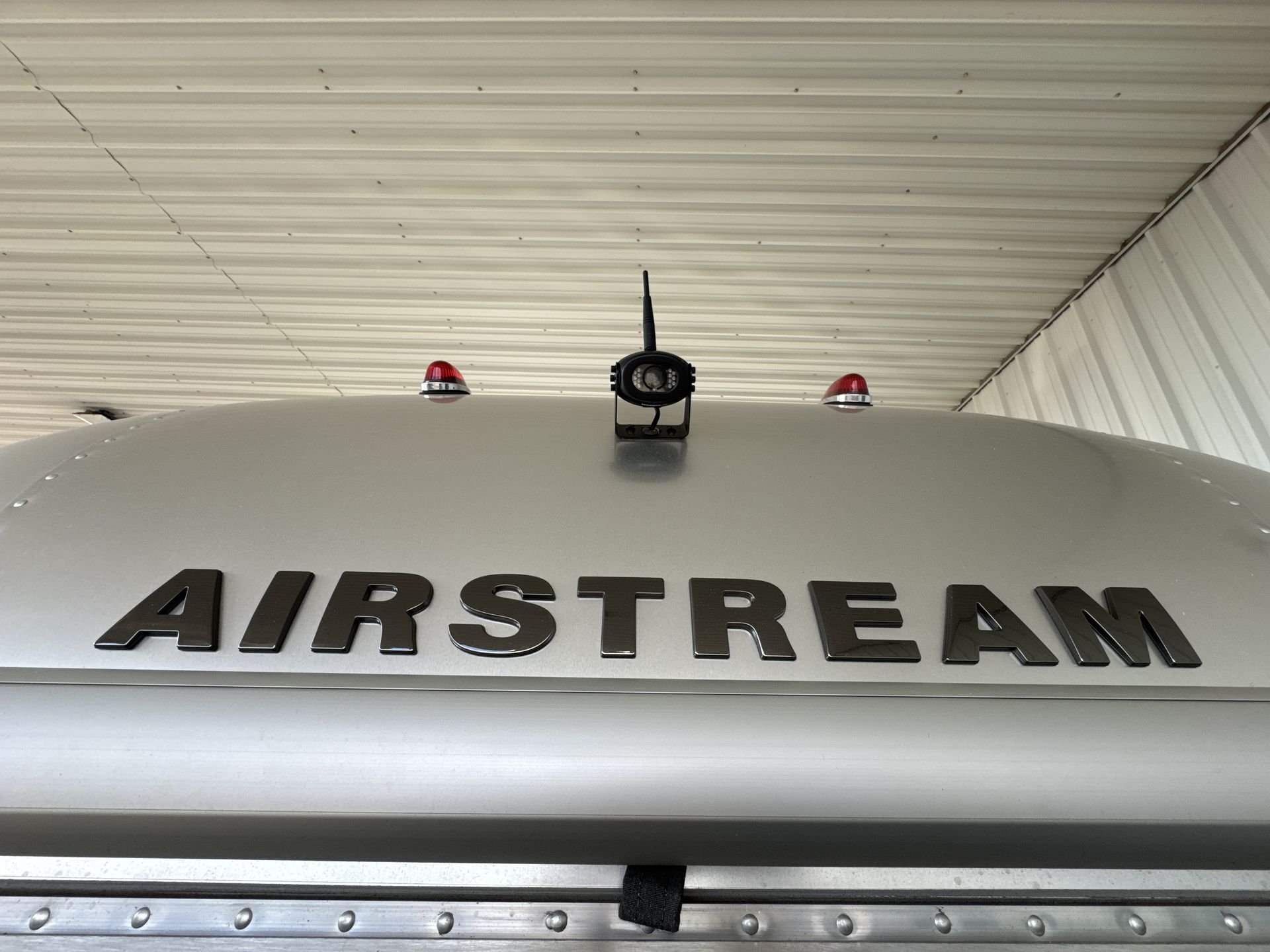 2025 Airstream 27FBQ Base