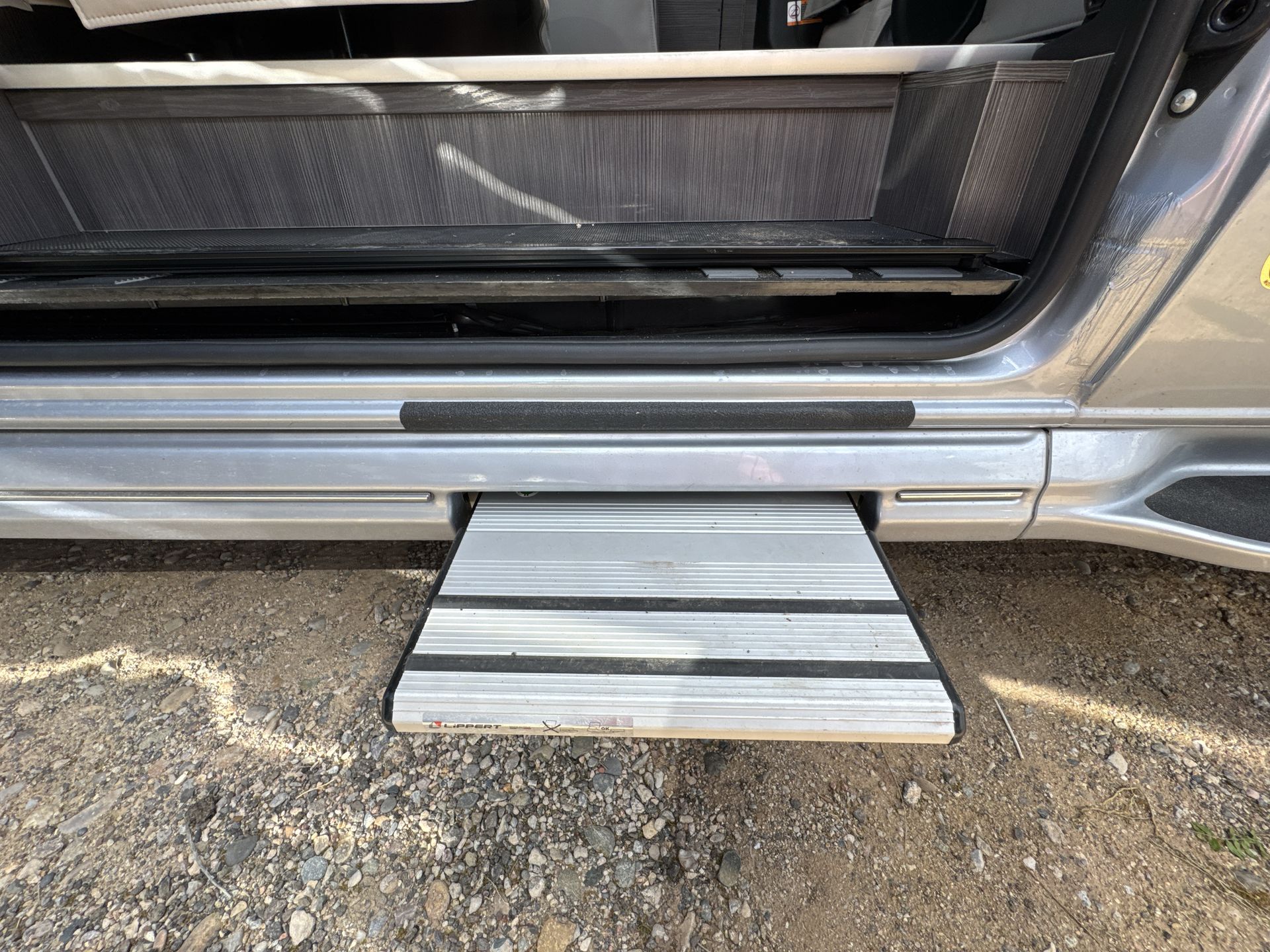 2025 Airstream 24GL Base