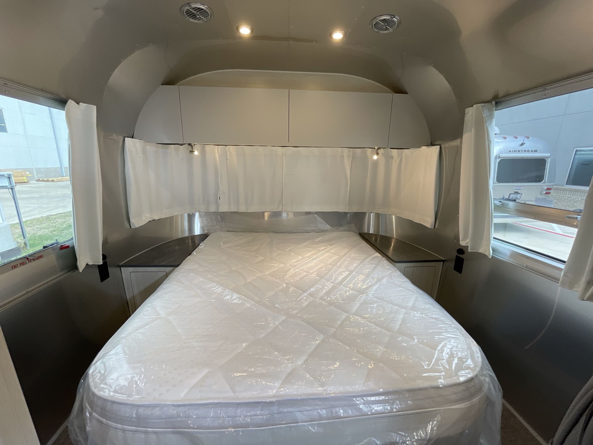 2026 Airstream 30FBBQ Base