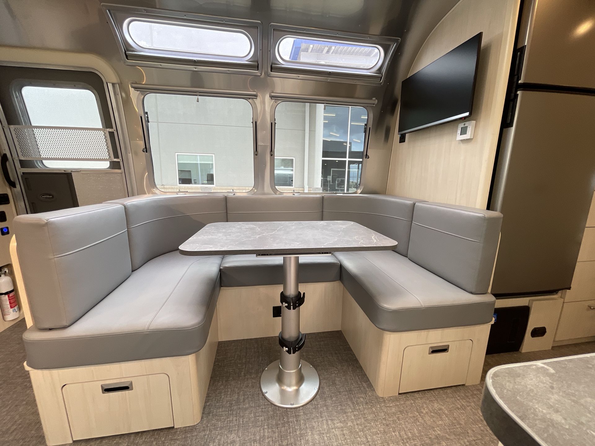 2026 Airstream 30FBBQ Base