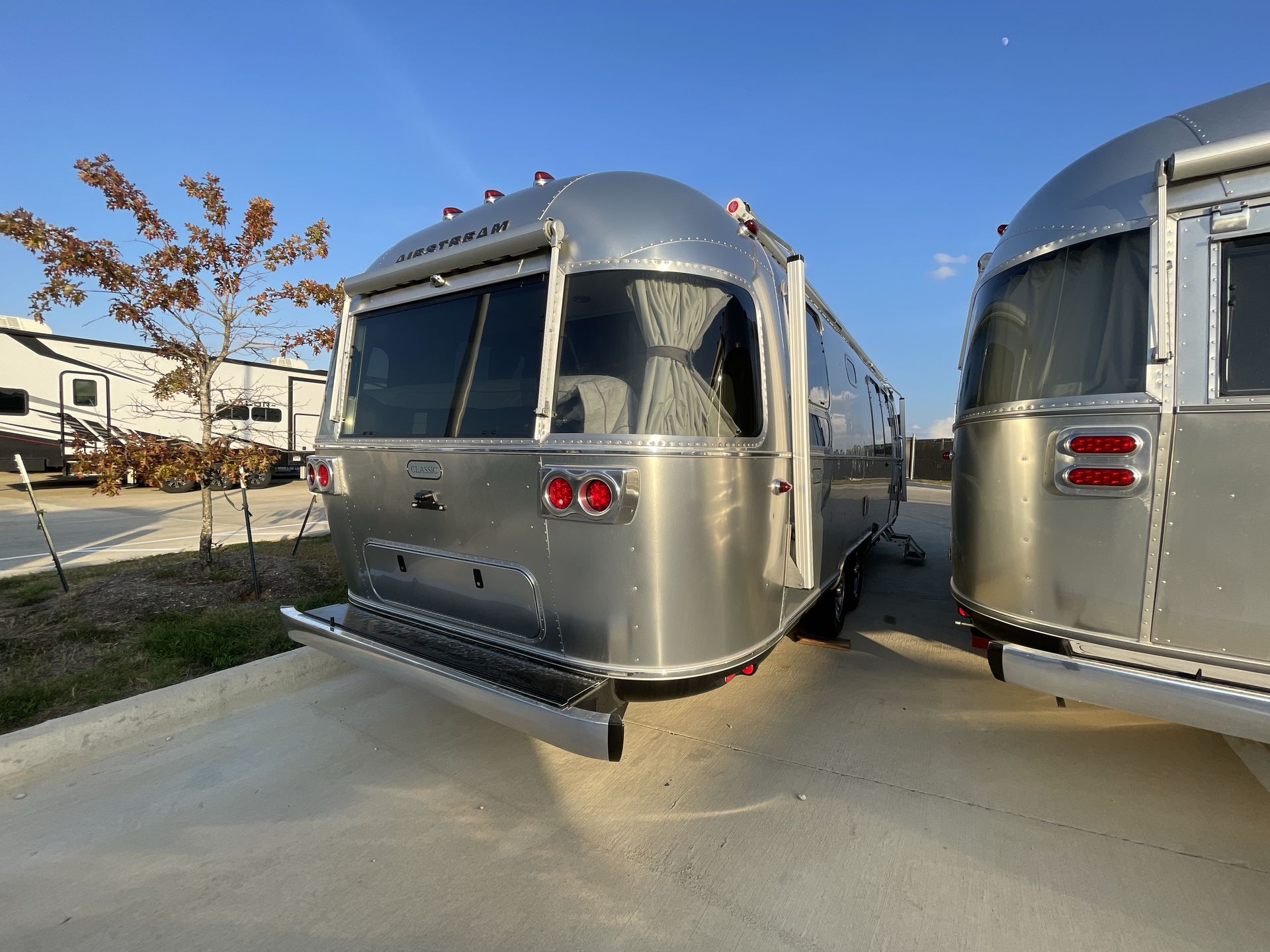 2026 Airstream 28RBQ Base