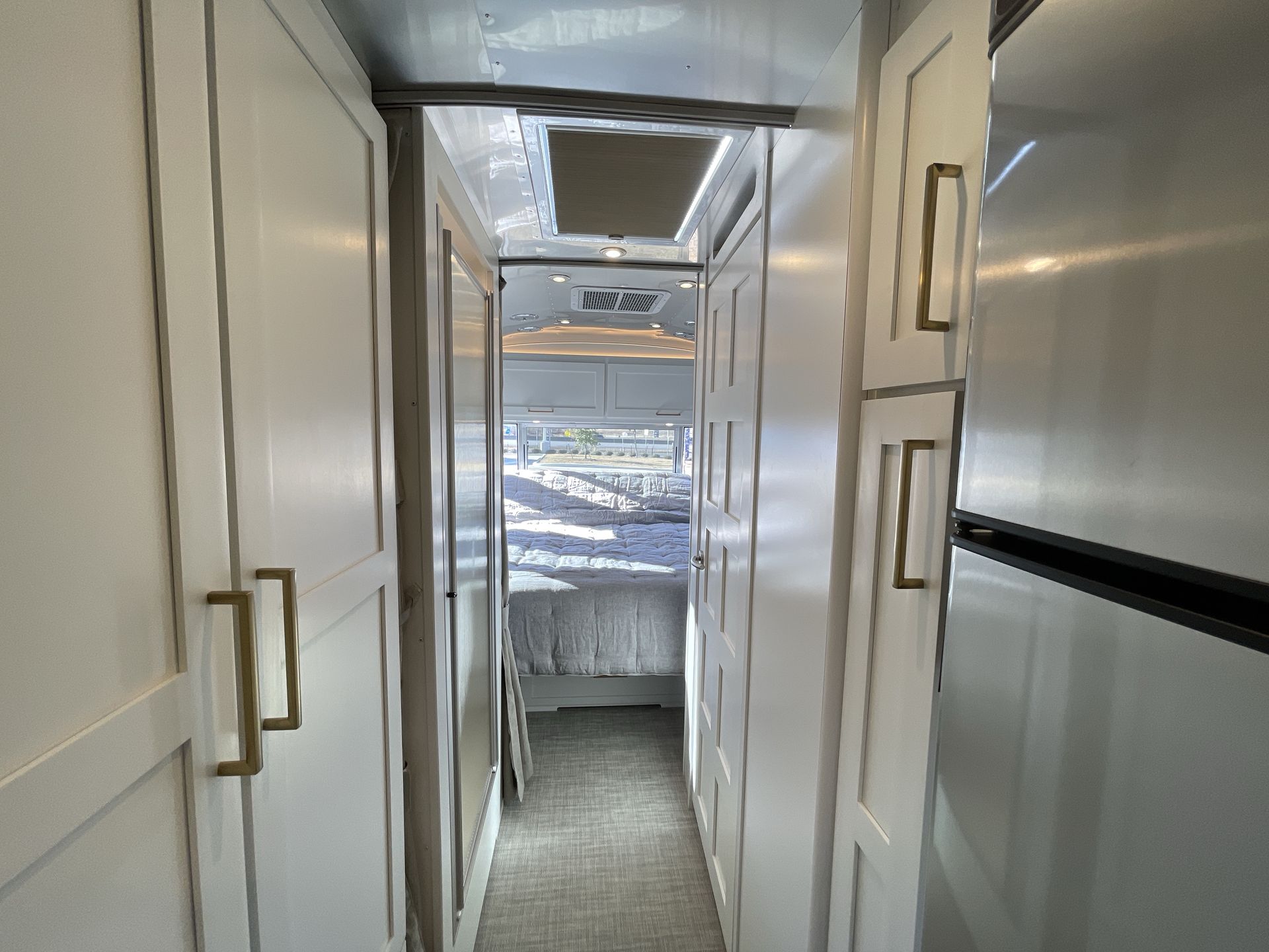 2026 Airstream 30RBQ Base