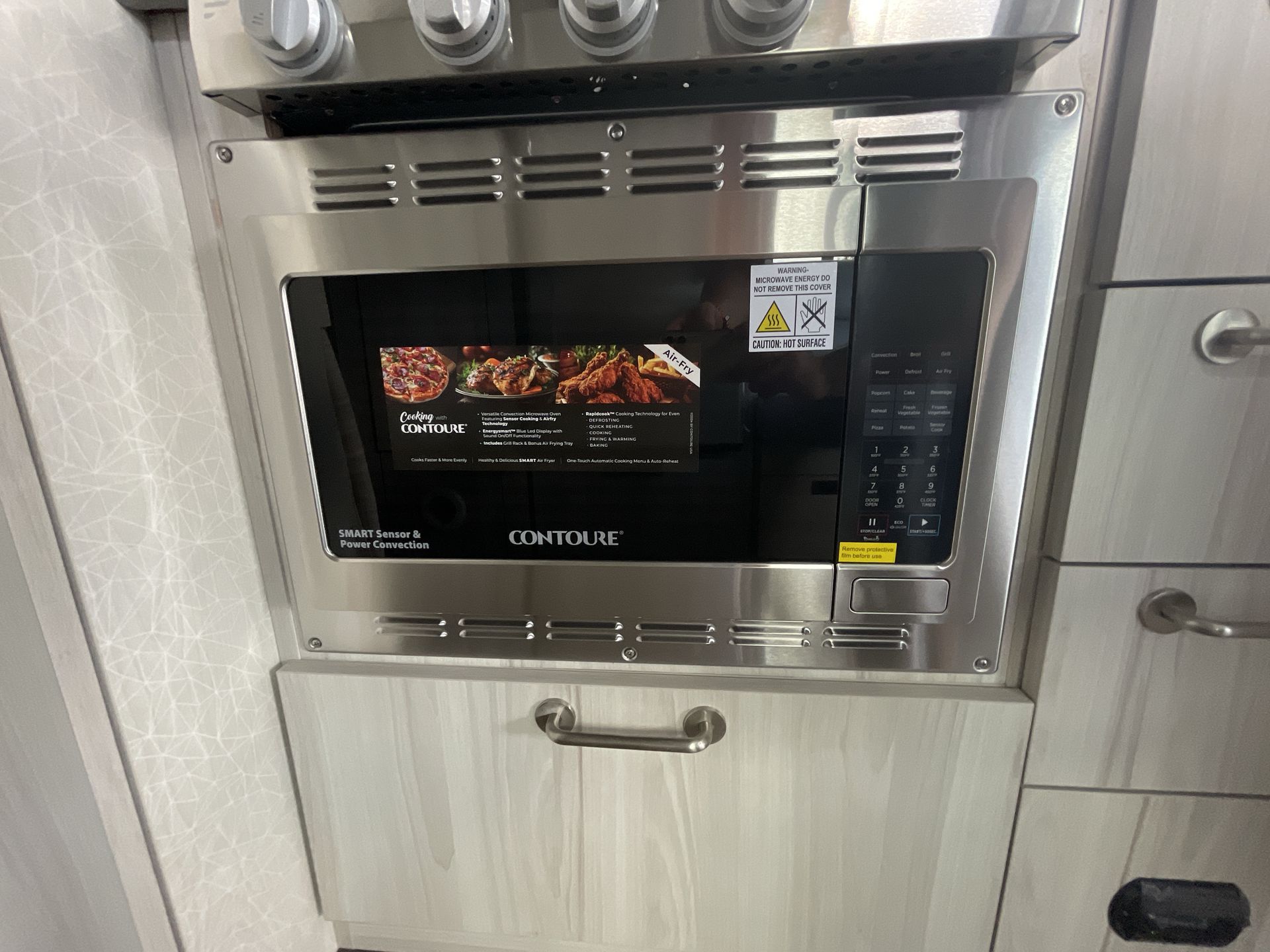 2025 Airstream 25FBQ Base