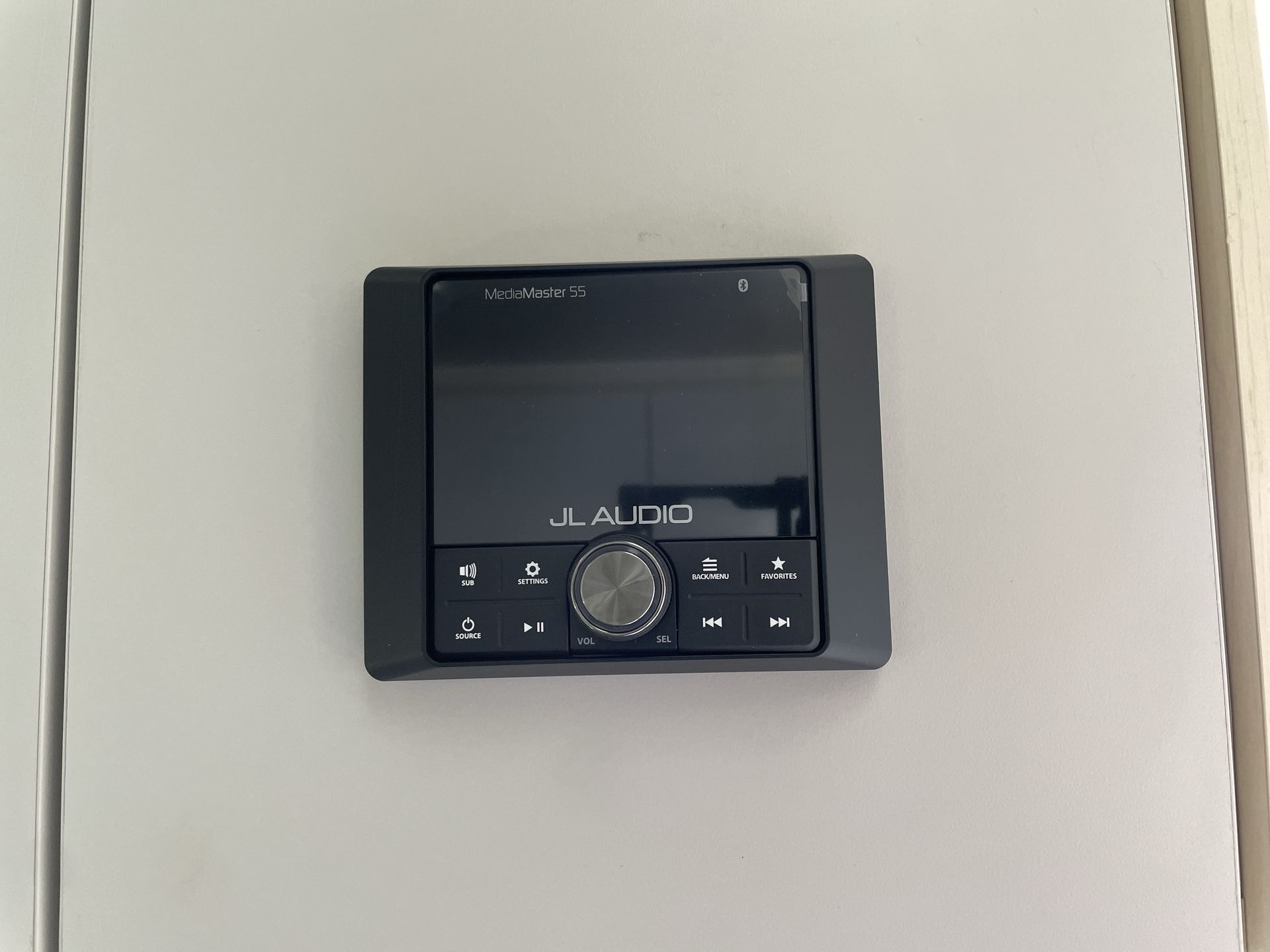 2026 Airstream 23FBQ Base