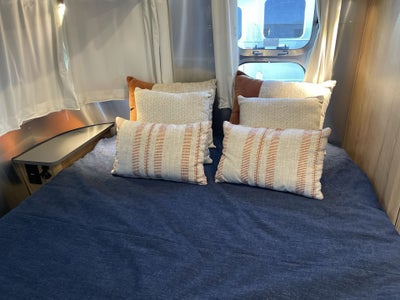 2025 Airstream 23FBQ Base