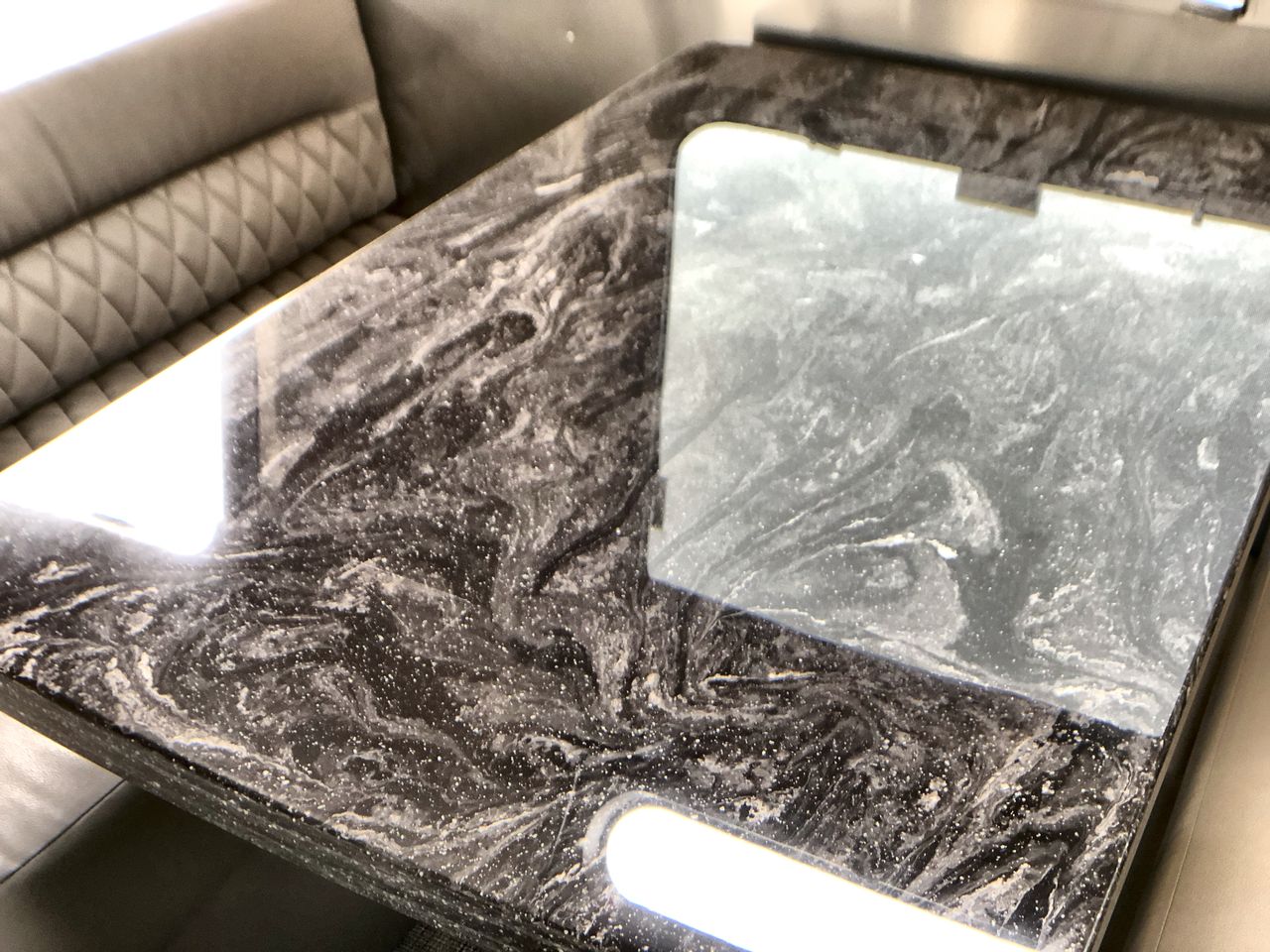 2026 Airstream 33FBT Base