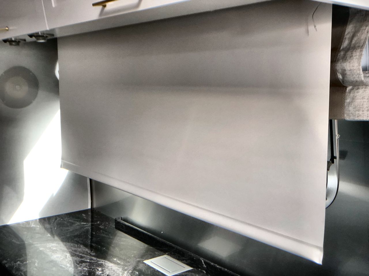 2026 Airstream 33FBT Base