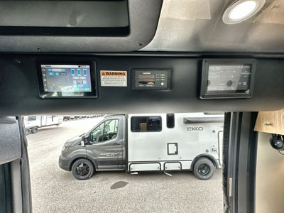 2026 Airstream Rangeline Base