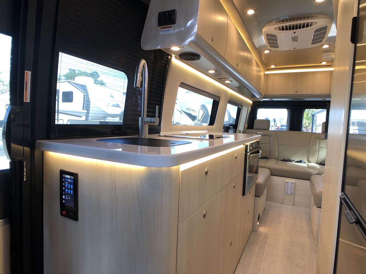 2025 Airstream 24GT Base