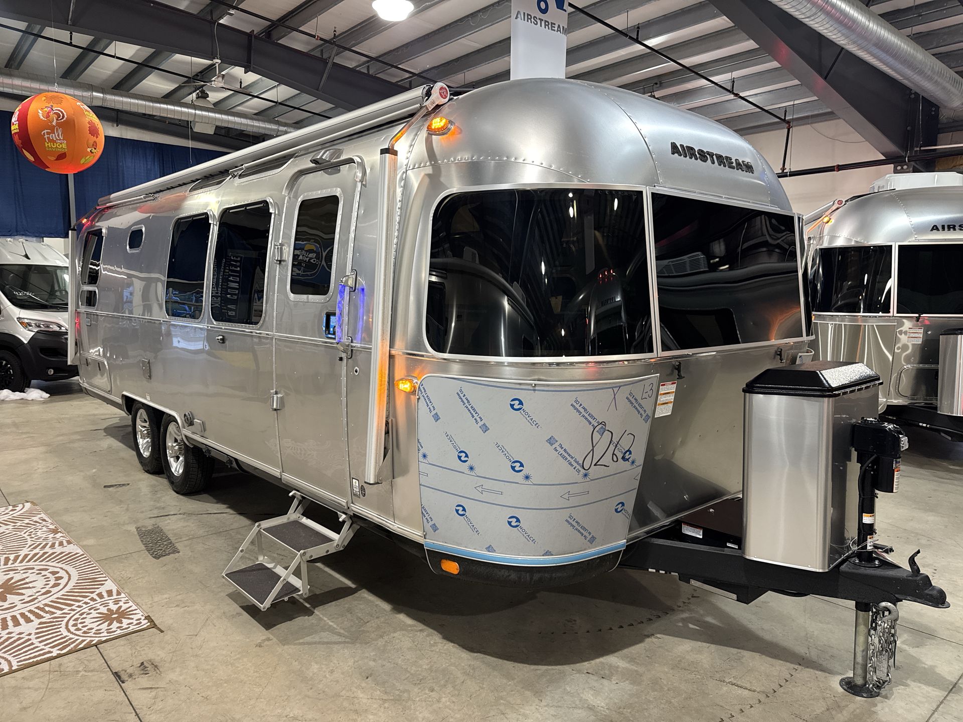 2026 Airstream 28RBT Base