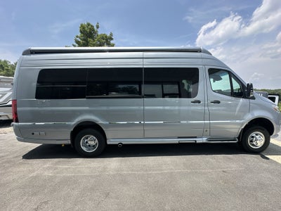 2025 Airstream 24GL Base