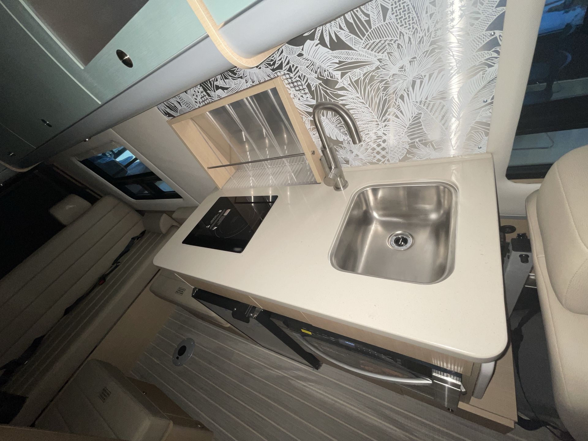 2026 Airstream 24GL Base