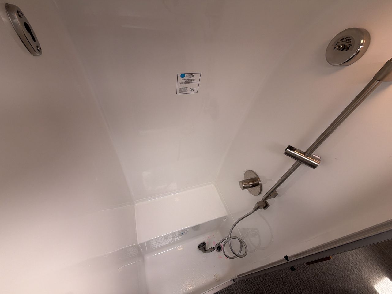 2026 Airstream 28RBQ Base