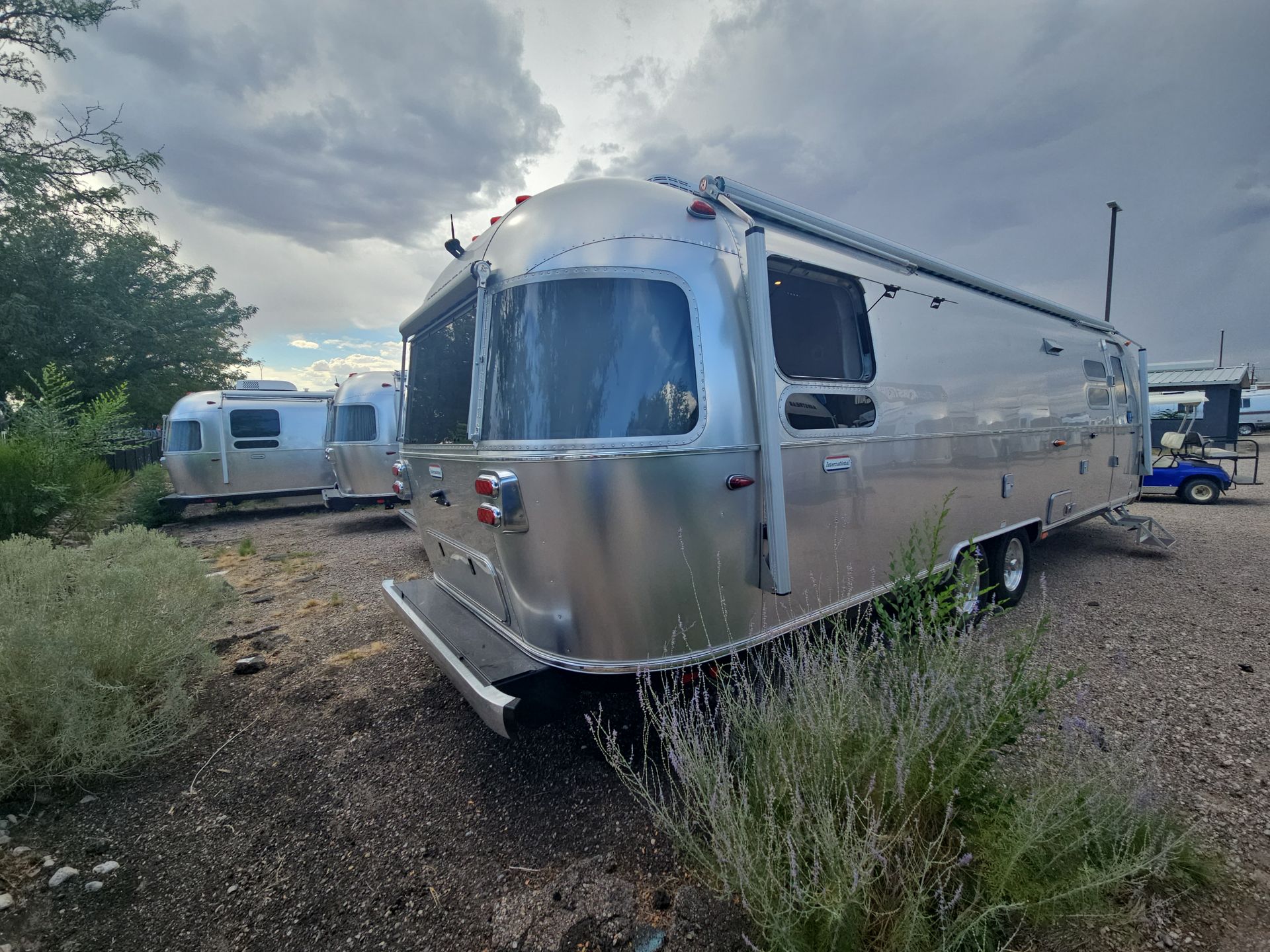 2025 Airstream 30RBQ Base