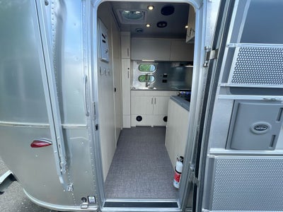 2025 Airstream 23FBQ Base
