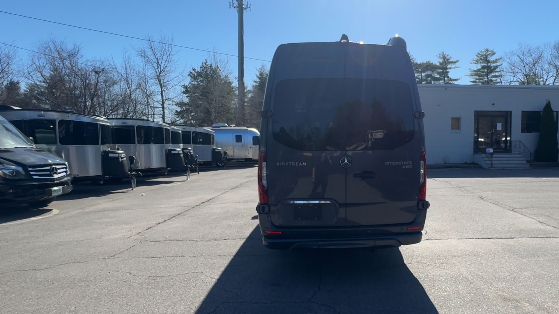 2025 Airstream 24GL Base