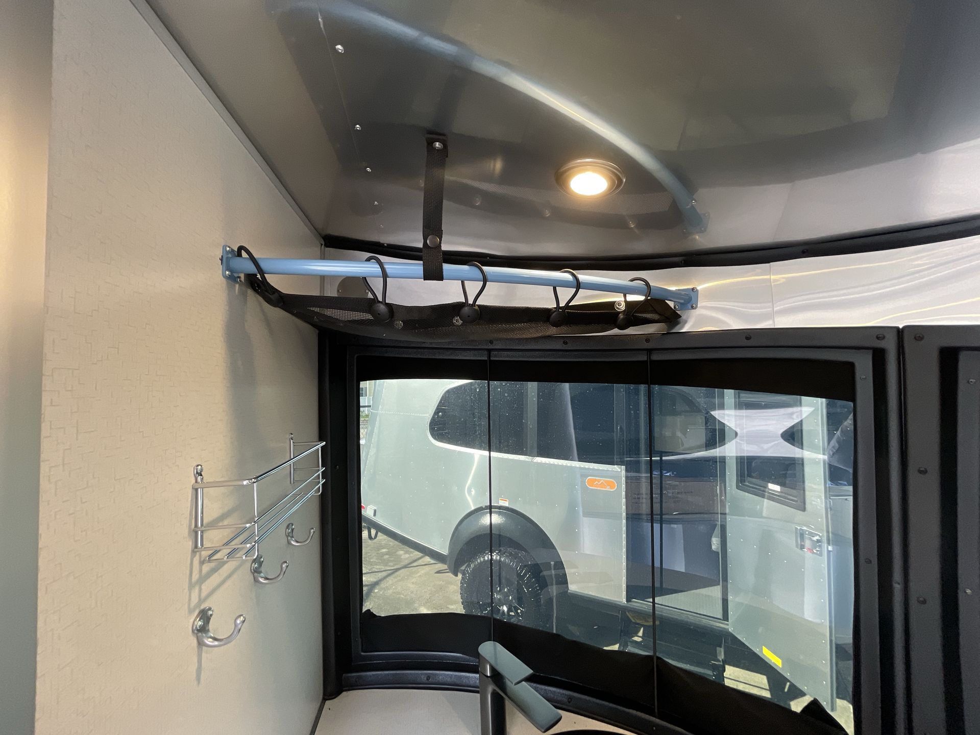 2025 Airstream 16X Base