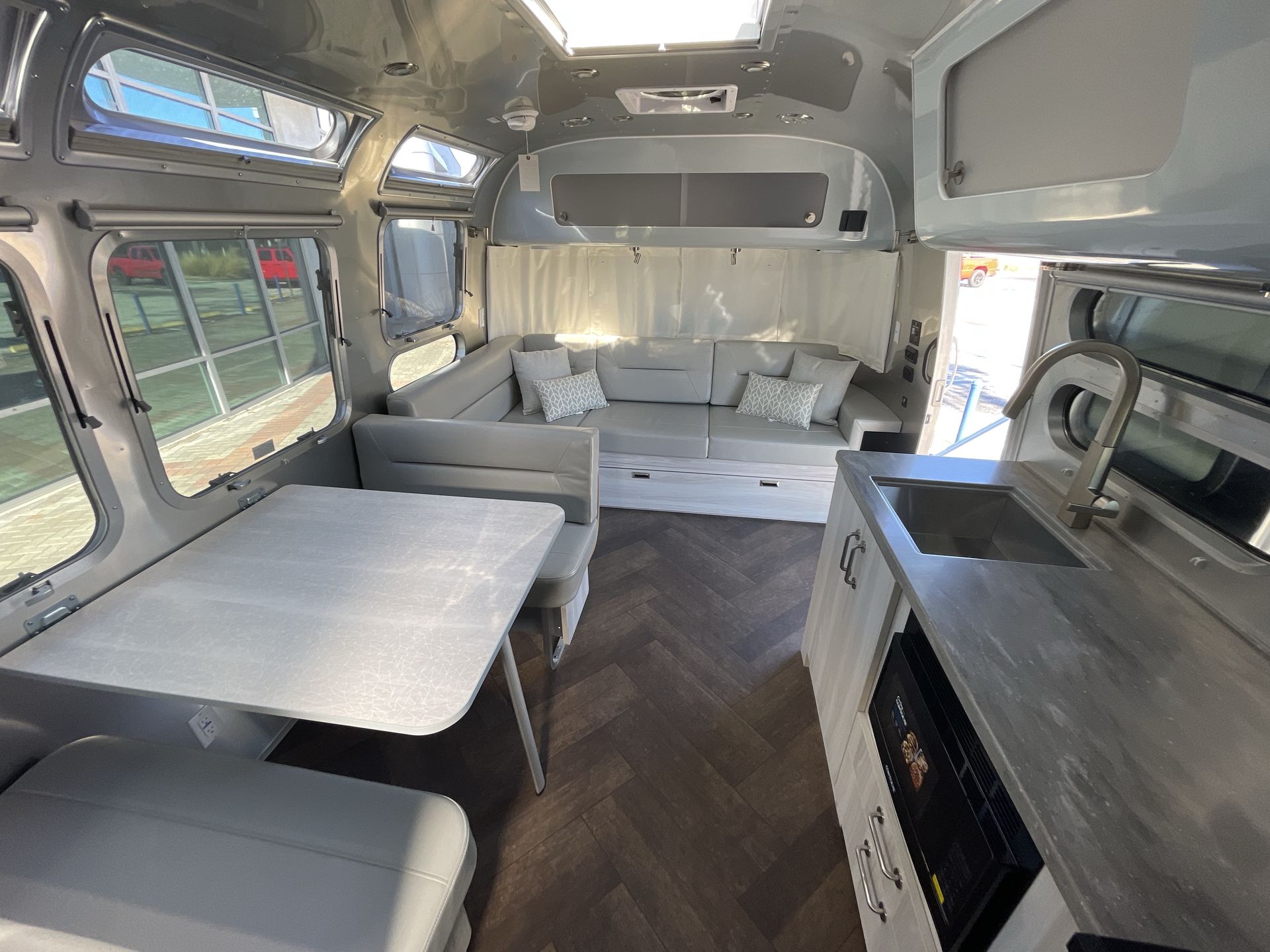 2026 Airstream 30RBQ Base