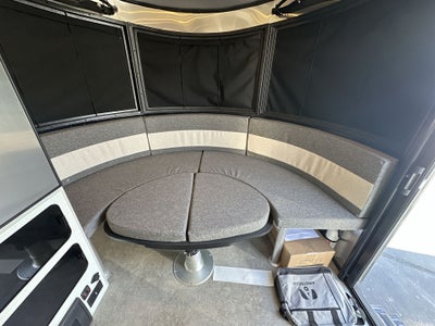 2026 Airstream 20Xe Base