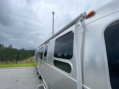 2025 Airstream 30FBBQ Base
