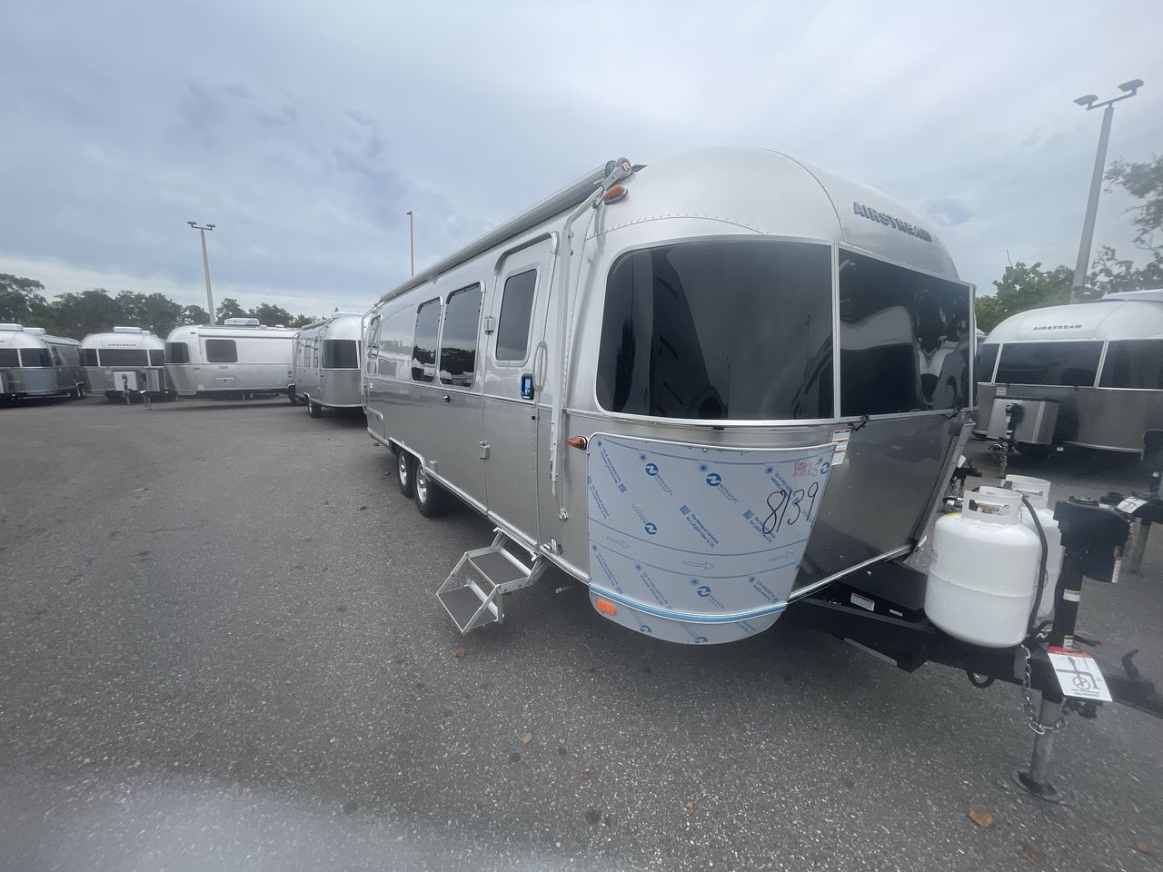2026 Airstream 28RBT Base