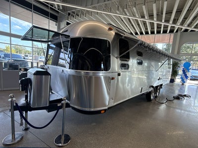 2026 Airstream 28RBQ Base