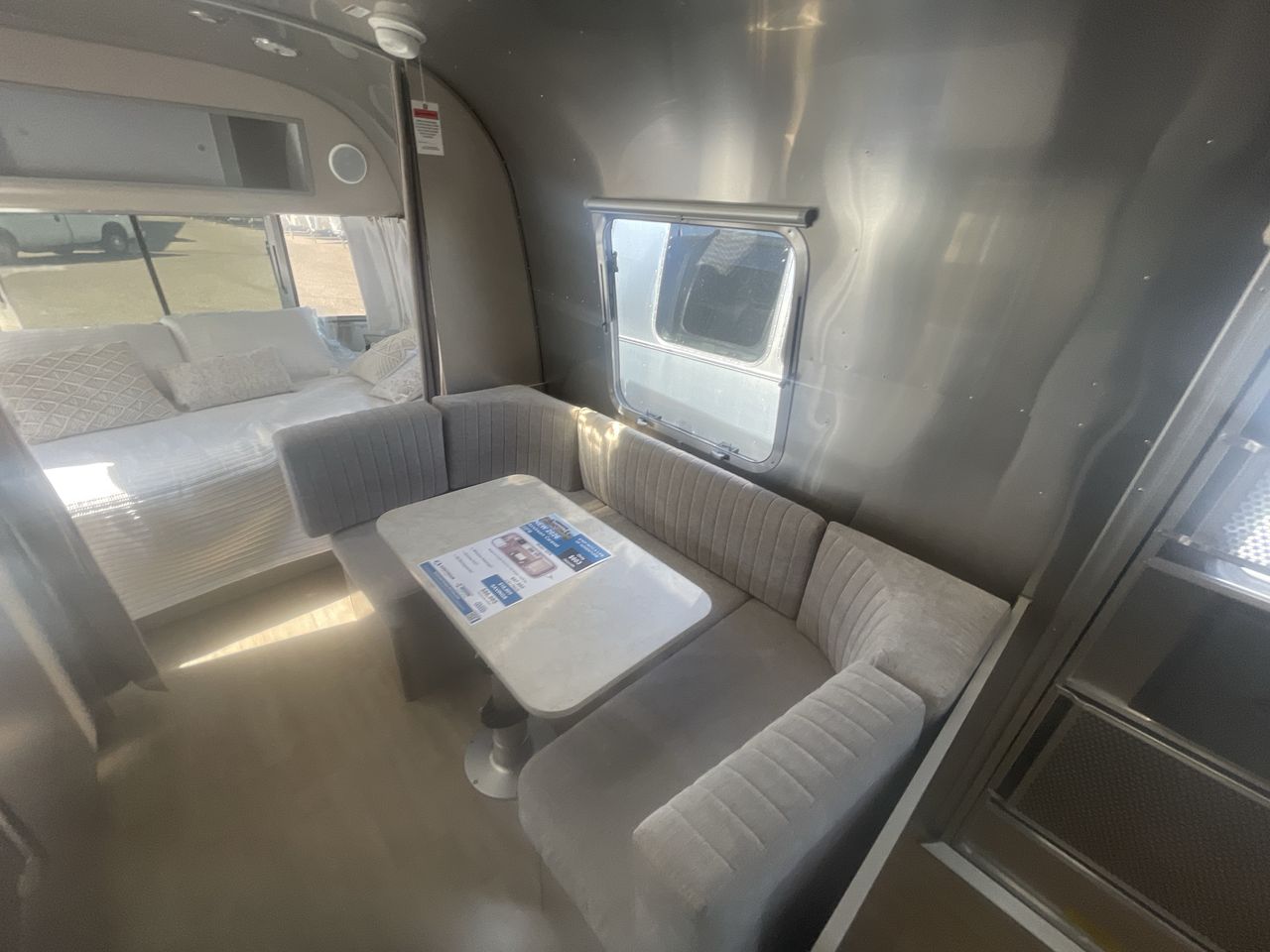 2026 Airstream 22FB Base