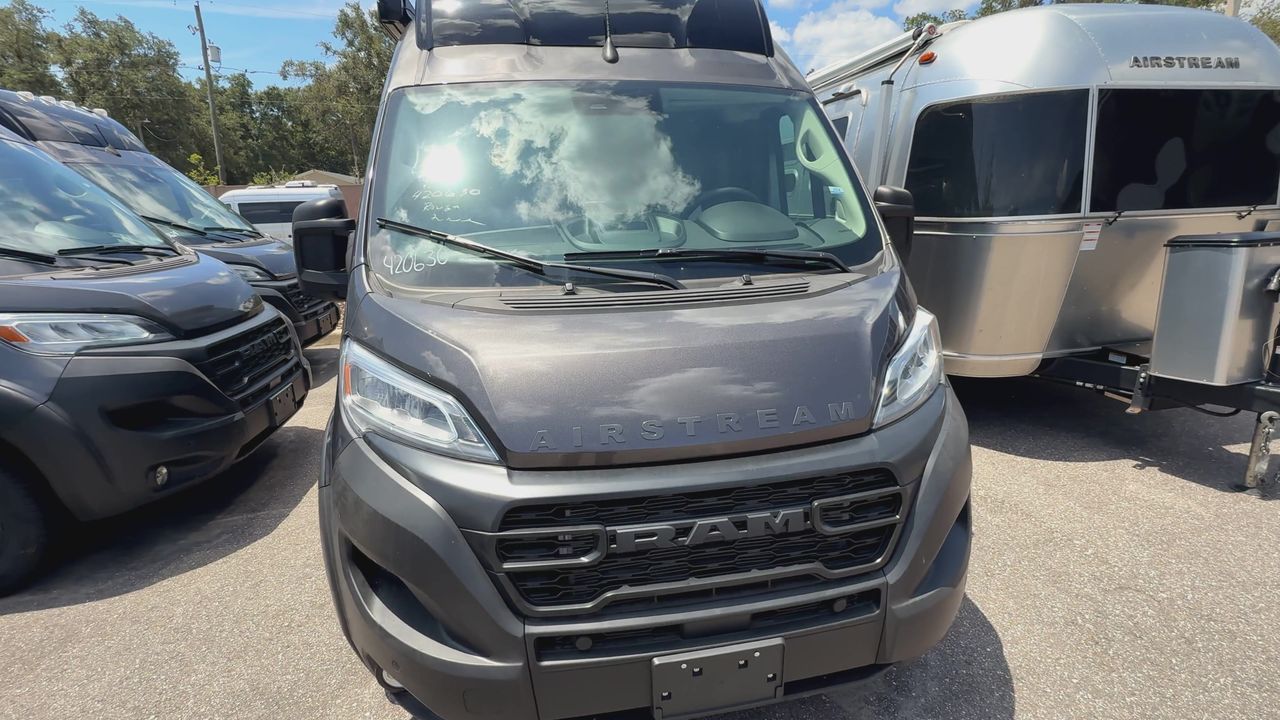 2026 Airstream Rangeline Base