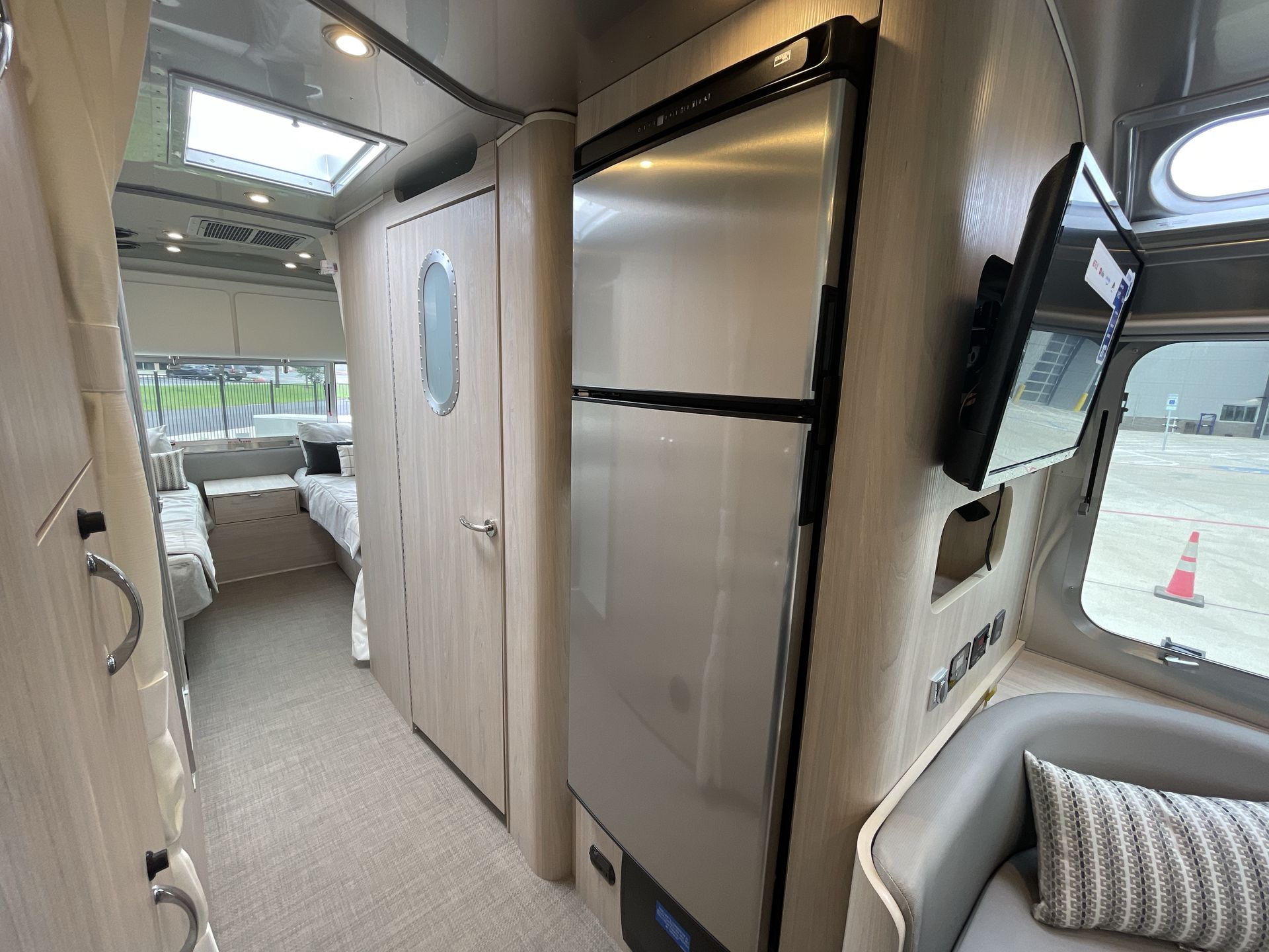 2026 Airstream 30RBT Base