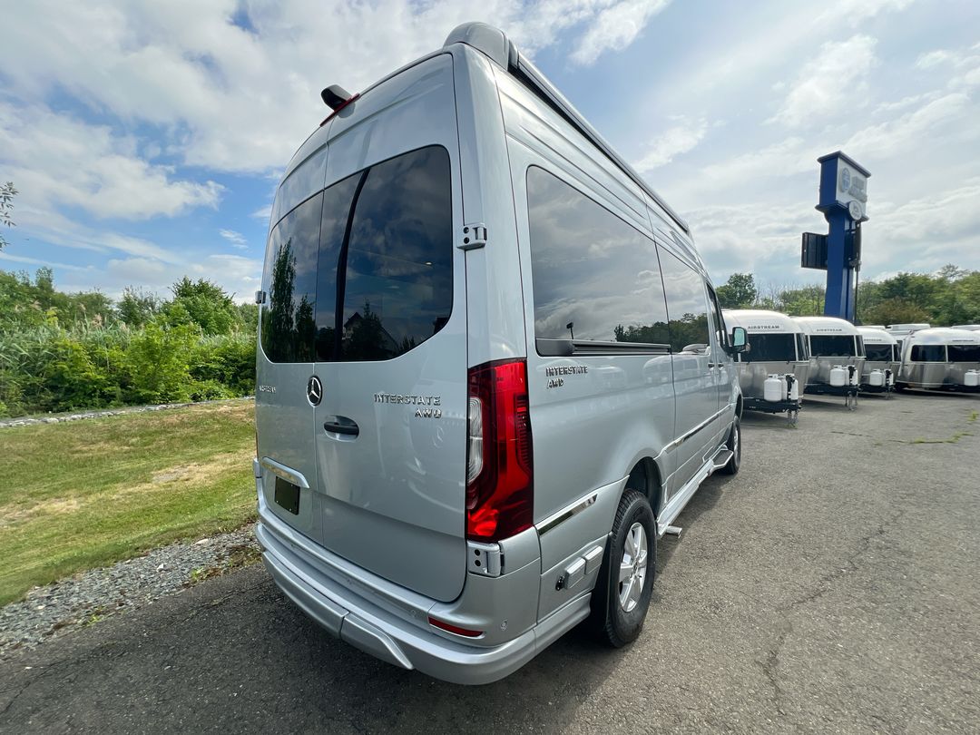 2026 Airstream 19GT Base