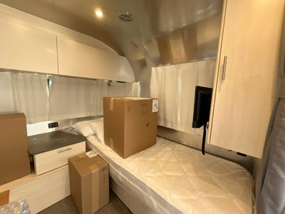 2026 Airstream 30FBBT Base