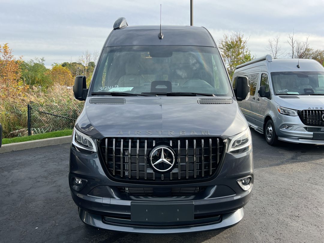 2026 Airstream 24GT Base